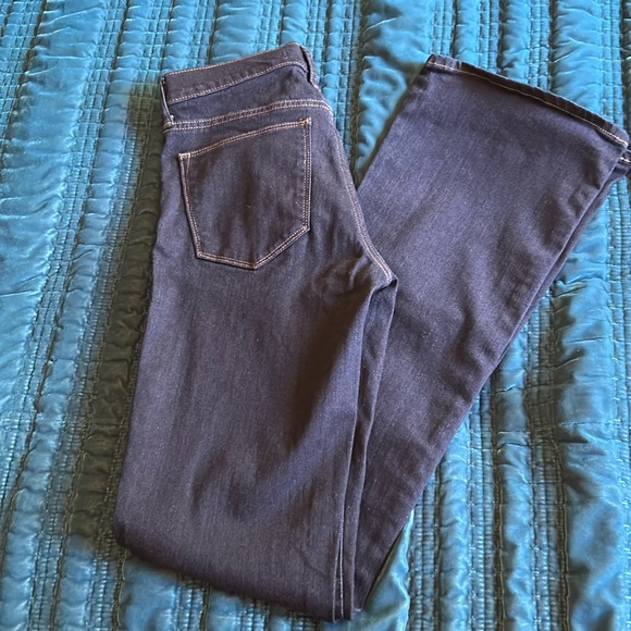 All GAP Jeans buy 1 get 1 50% off! NWOT Gap 4Long boot cut jeans - Picture 1 of 2